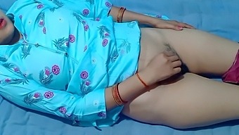 Satisfy Your Cravings For Indian Handjob And Nipple Play In This Homemade Video