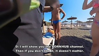 Amateur Girl Gives A Blowjob To A Stranger On A Nudist Beach