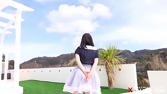 Watch Akane Sagara'S Milk Sway In This Seductive Video